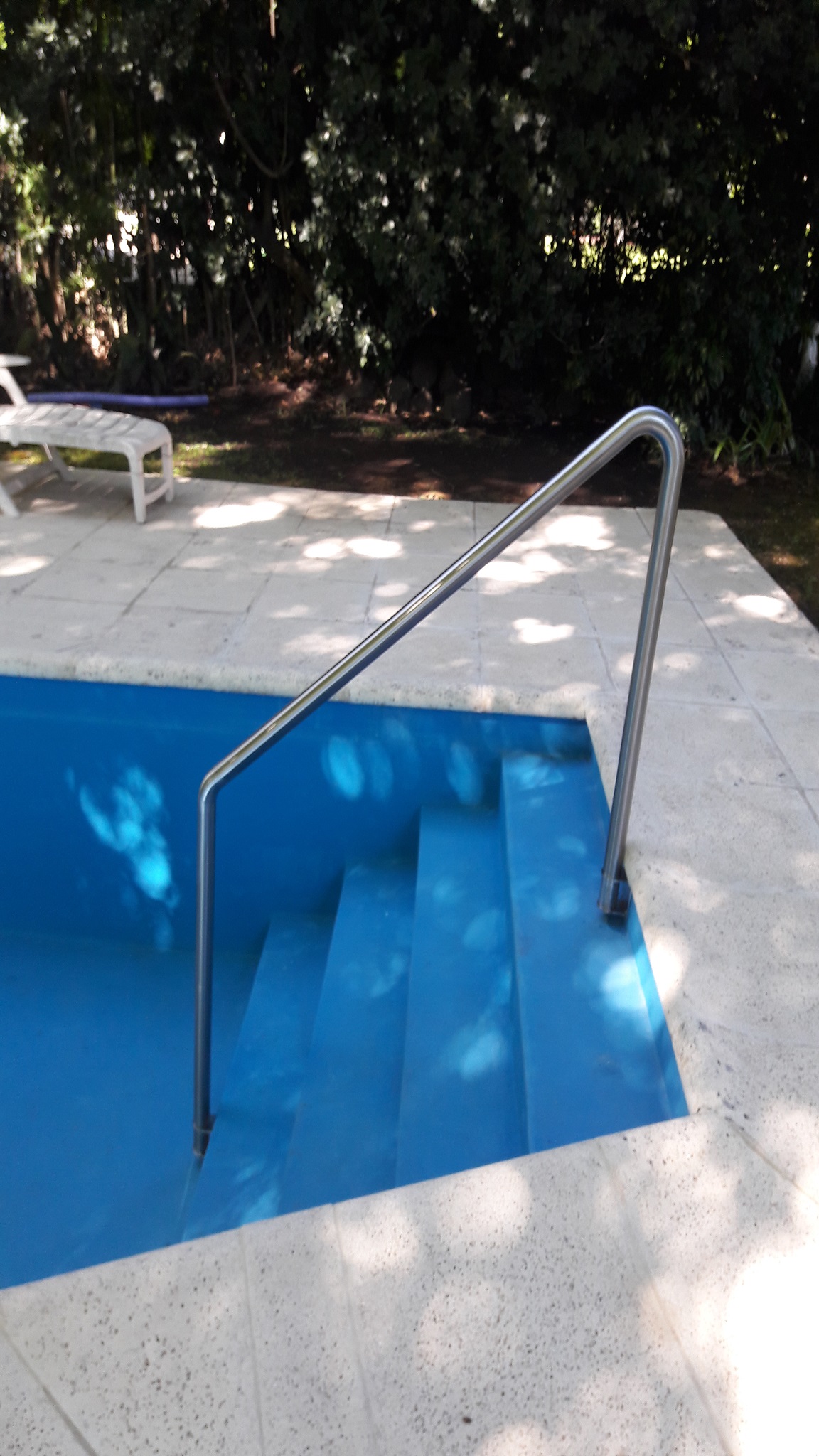 barandas acceso de piletas